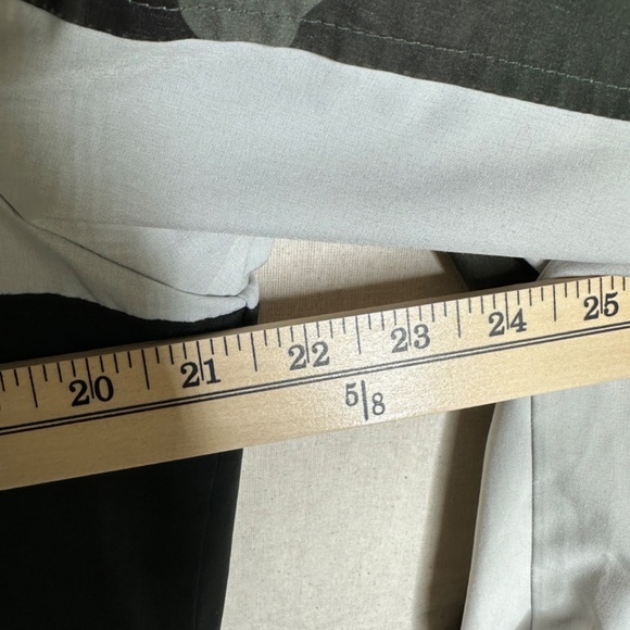 MEN'S HOLLISTER CAMOUFLAGE FULL ZIP HOODED JACKET SIZE MEDIUM - Picture 6 of 9